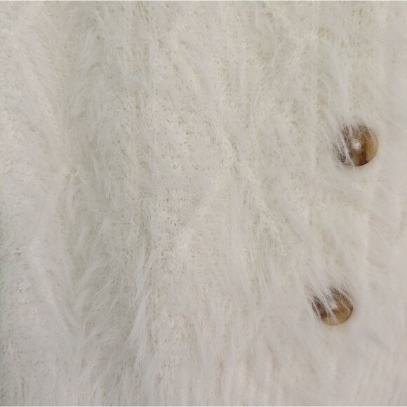 Slate and Willow Fuzzy Eyelash Argyle White Crop Cardigan Sweater Size XS - Picture 6 of 10